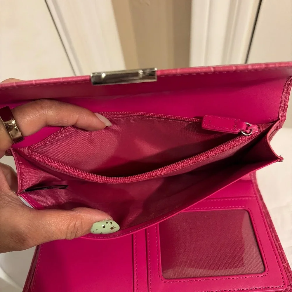 Lauren Ralph Lauren Womens Croc Embossed Leather Wallet Pink OS Turn Lock